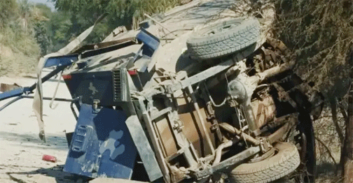 পাকিস্তানে পুলিশের গাড়িতে হামলা, নিহত ৬