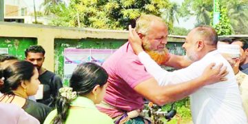 ভোট ফুরোলেও ফুরসত নেই