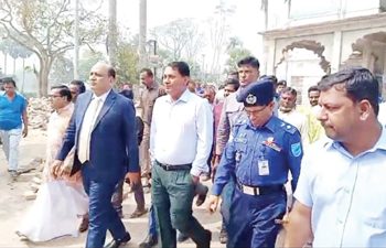 ওড়াকান্দি ঠাকুরবাড়ি পরিদর্শন করলেন সংসদ সদস্য ডা. এ কে এম বাবর